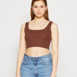 Even&Odd Débardeur - Off White/Dark Brown -Even&Odd Soldes 01e3cc0610c54a3a975afa084b0512af scaled