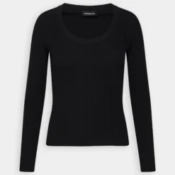 Even&Odd Ribbed - Variegated - Pullover - Black 10 Even&Odd Ribbed - Variegated - Pullover - Black -Even&Odd Soldes 060b338959144358b07bb23adf31279b scaled