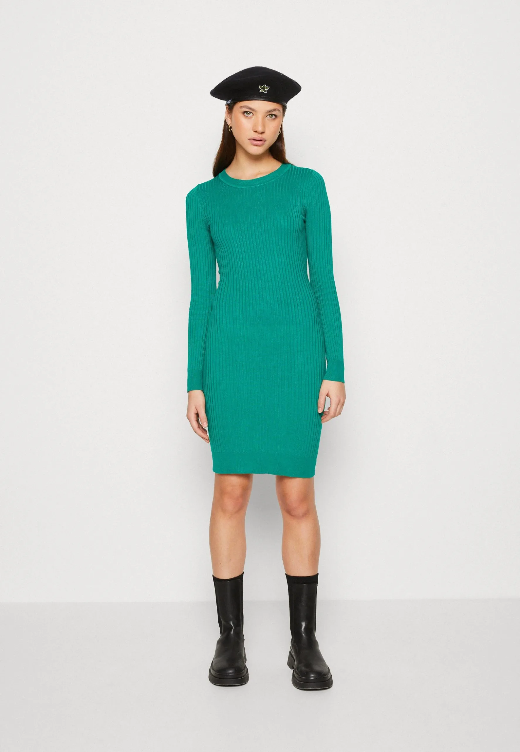 Even&Odd Crew Ausschnitt Ripp Basic Bodycon Mini Strickkleid - Robe Fourreau - Green 4 Even&Odd Crew Ausschnitt Ripp Basic Bodycon Mini Strickkleid - Robe Fourreau - Green – Image 2