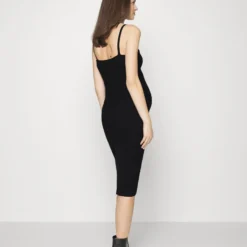 Robe Pull - Black -Even&Odd Soldes 0dd71b0766e24ca7bdfcfbca5326437f scaled