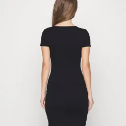 Robe Fourreau - 802 - Black -Even&Odd Soldes 0ee0469a730146428c018feaae2f1ff1 scaled