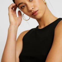 Even&Odd Cropped Tank - Débardeur - Black 11 Even&Odd Cropped Tank - Débardeur - Black -Even&Odd Soldes 159df52246a6471b916f40b427941b9a scaled