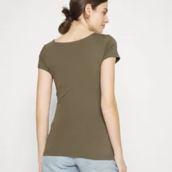 2Pack - T-Shirt Basique - Khaki/Dark Blue -Even&Odd Soldes 16165a5dcbb04e74a9ae80ec4372615a scaled