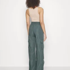 Pantalon Cargo - Dark Green 10 Pantalon Cargo - Dark Green -Even&Odd Soldes 1b2805ea2c8c46638c24358cdf48b814 scaled