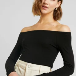 Even&Odd Basic - T-Shirt À Manches Longues - Black -Even&Odd Soldes 1d5df463c2cd44f1acd87b8c57e2247a scaled