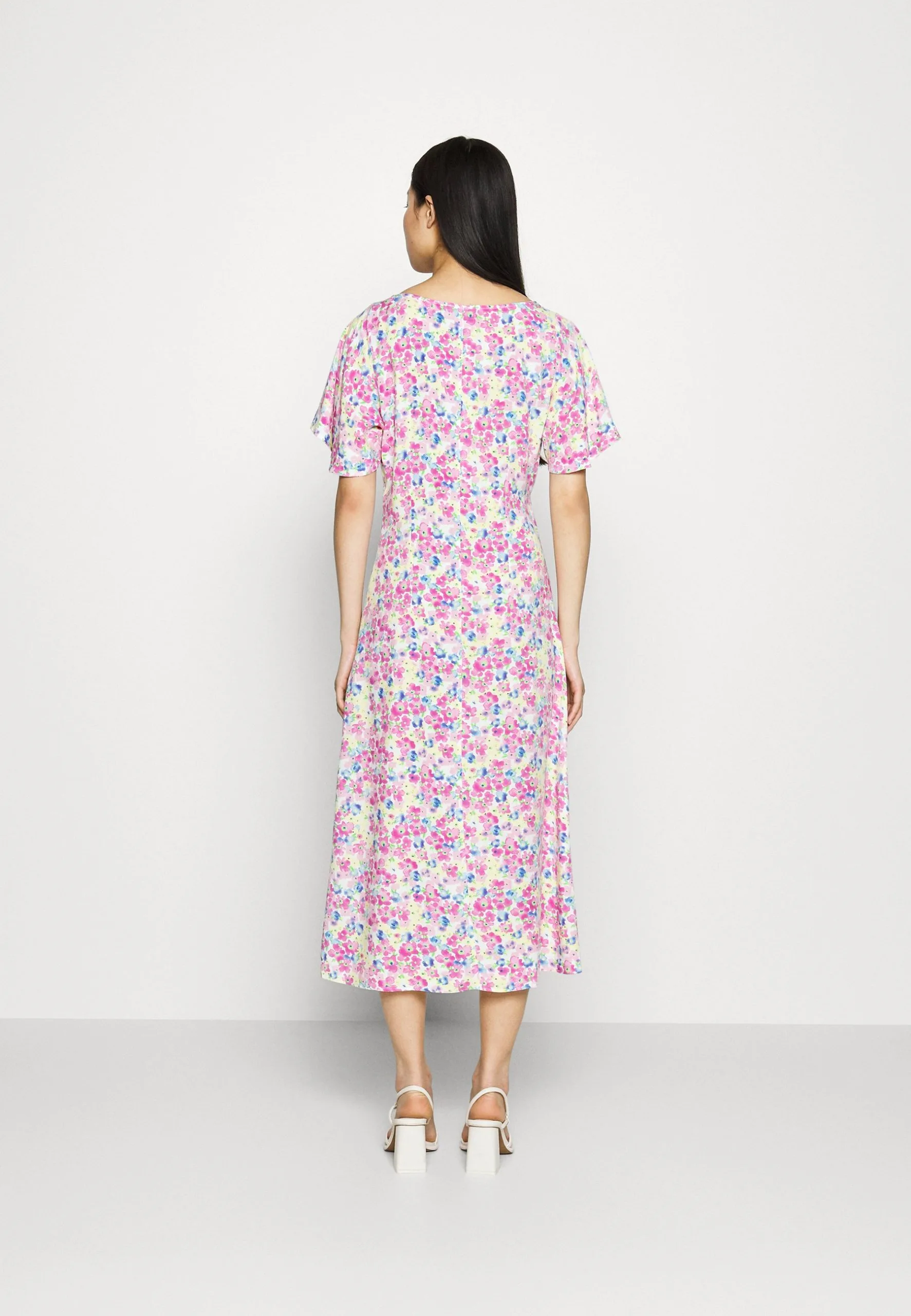 Even&Odd Robe De Jour - Pink/Blue 5 Even&Odd Robe De Jour - Pink/Blue – Image 3