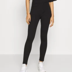 Even&Odd High Waisted Leggings 2 Pack - Legging - Black 9 Even&Odd High Waisted Leggings 2 Pack - Legging - Black -Even&Odd Soldes 20c776be44c245d2a2c8f468beddc797 scaled