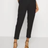 Even&Odd Paperbag Waist Tapered Trousers - Pantalon Classique - Black -Even&Odd Soldes 2887f7f97daf439a804da889ba15ca14 scaled