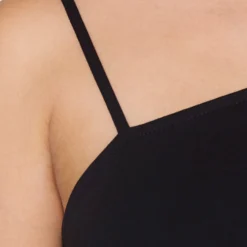 Asymmetrical - T-Shirt À Manches Longues - Black -Even&Odd Soldes 32c33fa63102419aaf2e96dbcbda1aaf scaled