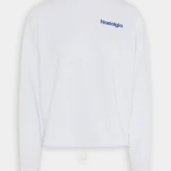 Even&Odd Sweatshirt - Off-White 11 Even&Odd Sweatshirt - Off-White -Even&Odd Soldes 36732d018c2942d684a320e5c24a3233 scaled