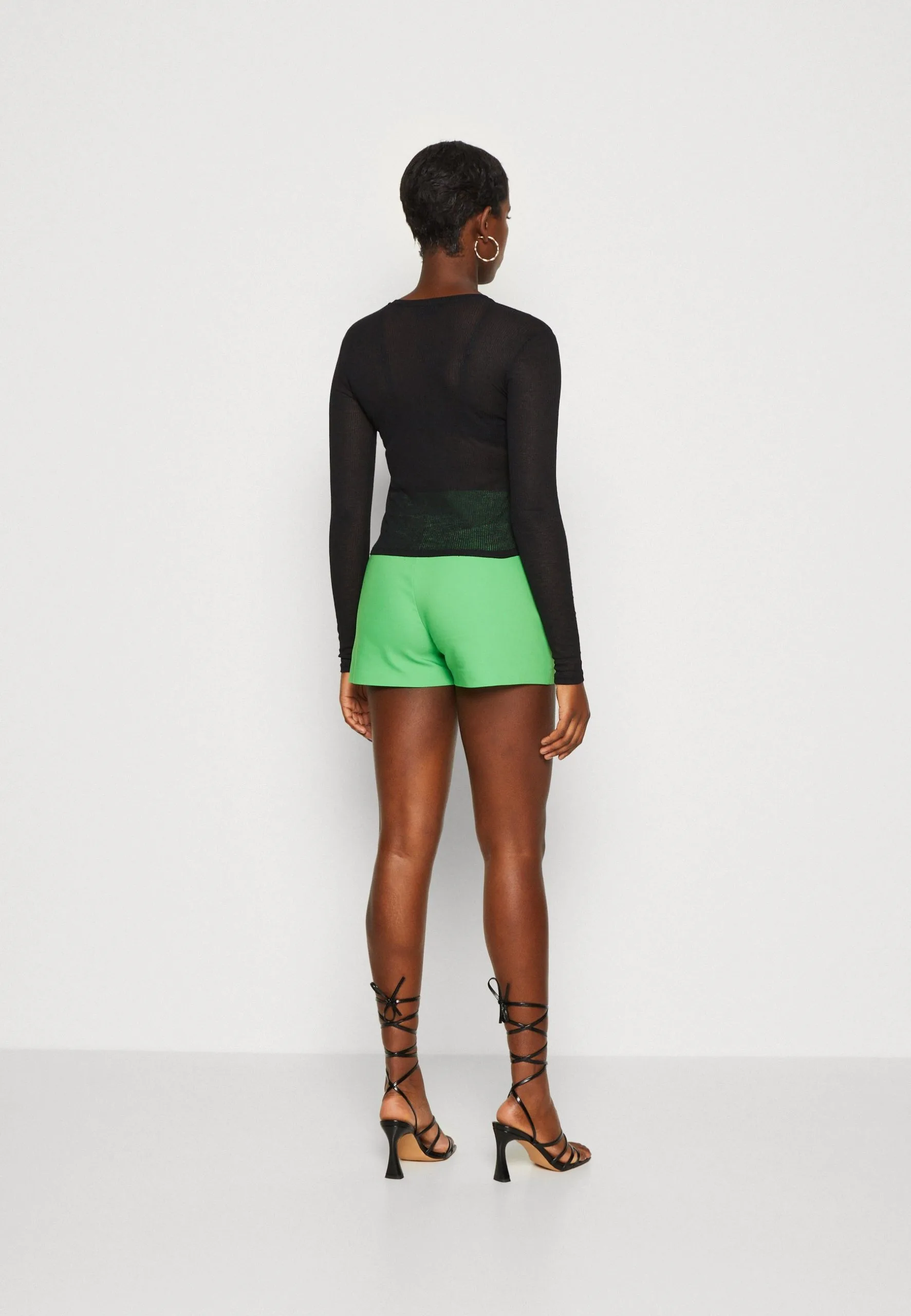 Even&Odd Gilet - Black 5 Even&Odd Gilet - Black – Image 3