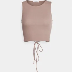 Even&Odd Débardeur - Taupe -Even&Odd Soldes 3b5c28f98ed445fb8b322f3711345b21 scaled