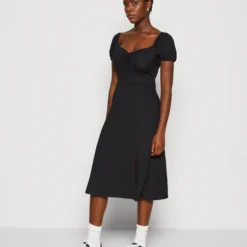 Even&Odd Robe De Jour - Black 12 Even&Odd Robe De Jour - Black -Even&Odd Soldes 4059351bc5dd41c4b2a2960f1dda8718 scaled