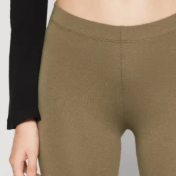 Even&Odd 2 Pack - Legging - Black/Dark Green 15 Even&Odd 2 Pack - Legging - Black/Dark Green -Even&Odd Soldes 470708fa3c2445be863b99b83dd91580 scaled