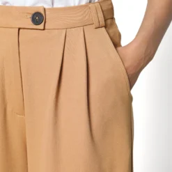 Petite Business Casual Wide Legs With Front Pleats - Pantalon Classique - Beige 13 Petite Business Casual Wide Legs With Front Pleats - Pantalon Classique - Beige -Even&Odd Soldes 47844fef422e479e8400f811faaf96ae scaled