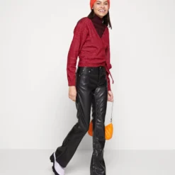 Even&Odd Gilet - Dark Red -Even&Odd Soldes 4e46e06610694c32973deab6ca9aac4b scaled