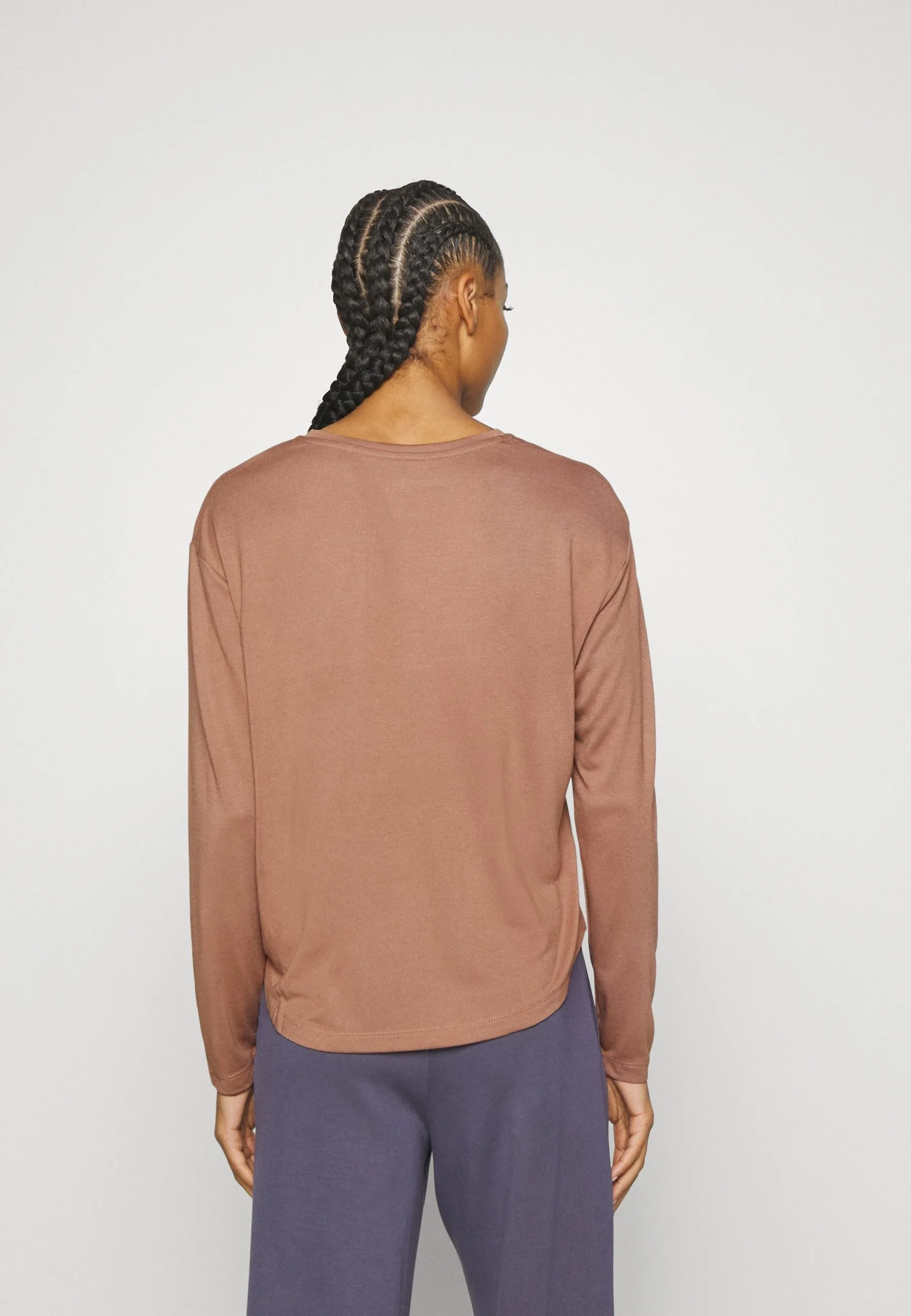 Loose Long Sleeves - T-Shirt À Manches Longues - Light Brown 5 Loose Long Sleeves - T-Shirt À Manches Longues - Light Brown – Image 3