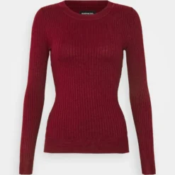 Even&Odd Pullover - Winetasting -Even&Odd Soldes 54870b82eec84d40babf35e195a06568 scaled