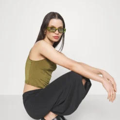 Débardeur - Olive -Even&Odd Soldes 55170fad659f4dba900234073edfaa91 scaled