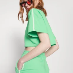 Even&Odd Survêtement - Green/White -Even&Odd Soldes 5f1f696b78a74747bcf9d8390c96f8f5 scaled