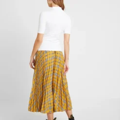 Even&Odd 2 Pack - T-Shirt Basic - T-Shirt Basique - White/Black -Even&Odd Soldes 6078815a69424a0f99d7075fe795ec57 scaled