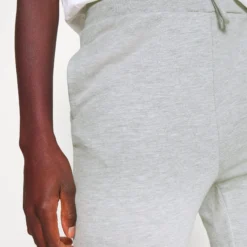 2 Pack - Pantalon De Survêtement - Black/Mottled Grey 15 2 Pack - Pantalon De Survêtement - Black/Mottled Grey -Even&Odd Soldes 6210ffacf7344072ae0f4398bc8edc2c scaled