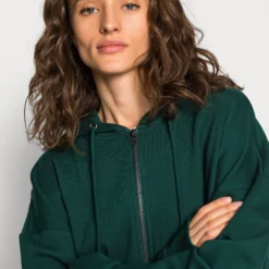 Even&Odd Sweat Zippé - Dark Green -Even&Odd Soldes 78f798ac65eb444a9e93a7e33107795d scaled