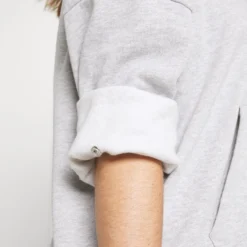 Even&Odd Sweat Zippé - Mottled Grey 19 Even&Odd Sweat Zippé - Mottled Grey -Even&Odd Soldes 8299cb252ae442a782cabeca0376a91a scaled