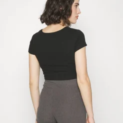 2 Pack - T-Shirt Imprimé - Black/Mottled Grey -Even&Odd Soldes 8309c97737a6458fa7c94e1e4b98034b scaled