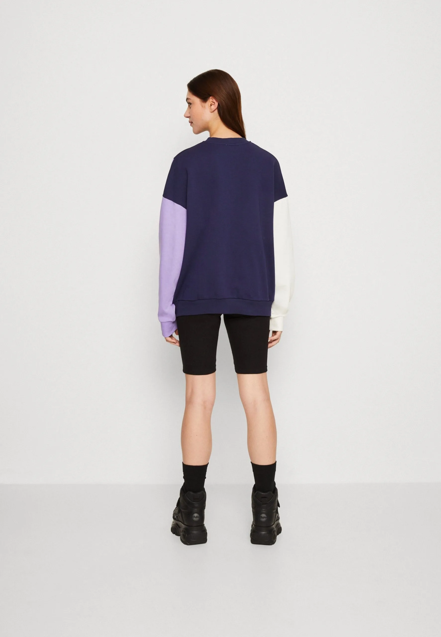 Even&Odd Sweatshirt - Dark Blue/Purple/Off-White 5 Even&Odd Sweatshirt - Dark Blue/Purple/Off-White – Image 3