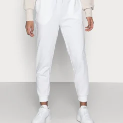 2 Pack - Pantalon De Survêtement - White/Black 11 2 Pack - Pantalon De Survêtement - White/Black -Even&Odd Soldes 95da5fa551f84828b925276db0654b31 scaled