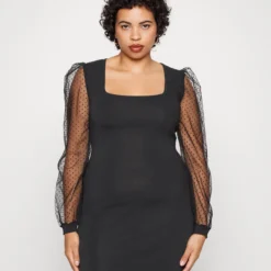 Bodycon Sleeves Low Neck Mini Dress - Robe Pull - Black