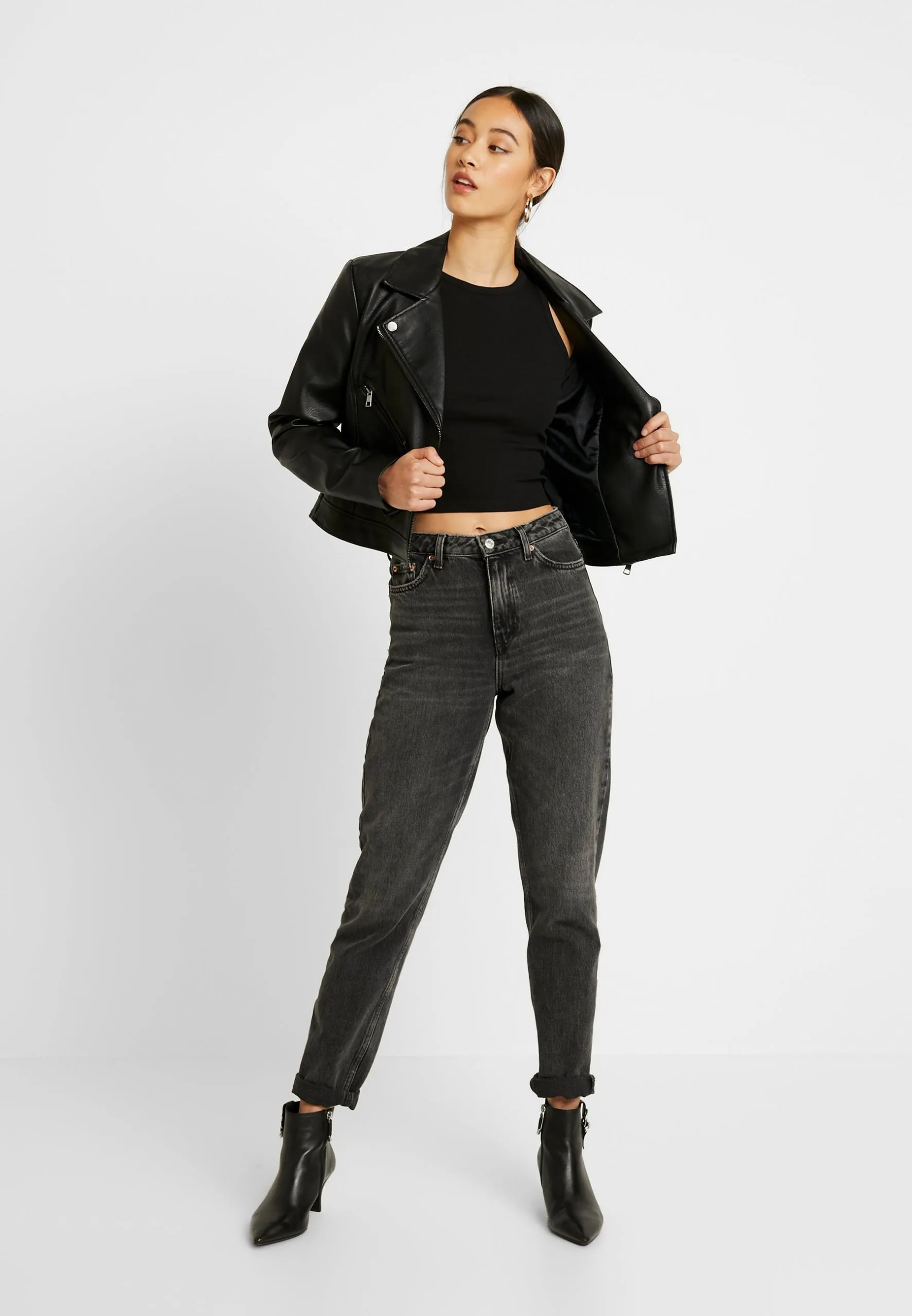 Even&Odd Cropped Tank - Débardeur - Black 4 Even&Odd Cropped Tank - Débardeur - Black – Image 2