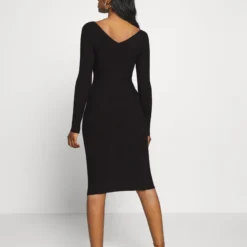 V Ausschnitt Ripp Mini Bodycon Strickkleid - Robe Fourreau - Black -Even&Odd Soldes 9c1e4c4779234b62b2c91f975c267604 scaled