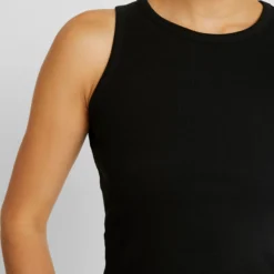 Even&Odd Cropped Tank - Débardeur - Black 13 Even&Odd Cropped Tank - Débardeur - Black -Even&Odd Soldes 9f6b4e1f7b0b48e8b627761fc4f87e8d scaled