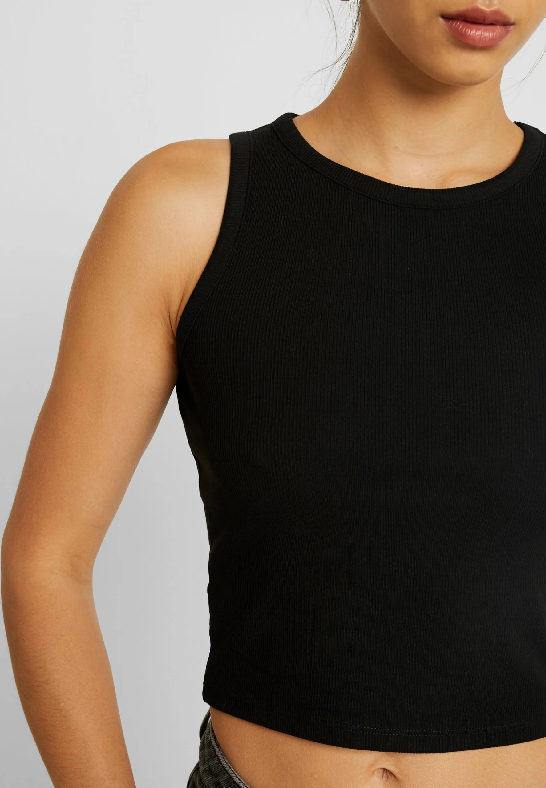 Even&Odd Cropped Tank - Débardeur - Black 8 Even&Odd Cropped Tank - Débardeur - Black – Image 6