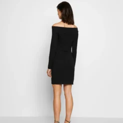 Even&Odd Basic - Off-Shoulder Mini Long Sleeves Dress - Robe Fourreau - Black -Even&Odd Soldes 9fd4868d0a794767b08a7f7f86ed5a48 scaled