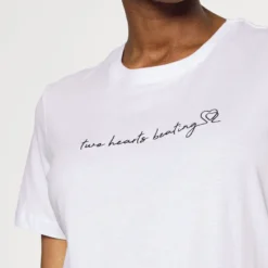 Hattie Two Hearts Beating - T-Shirt Imprimé - White -Even&Odd Soldes a0878f8fae4f413ba29b739dc670c99a scaled