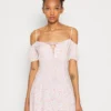 Even&Odd Robe De Jour - Off-White/Pink 2 Even&Odd Robe De Jour - Off-White/Pink -Even&Odd Soldes a3a6b61075be4c978fd9317e29c9d3a8 scaled