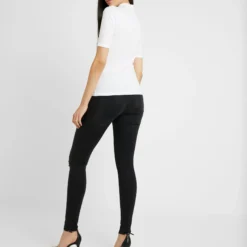 2Pack - T-Shirt Basique - White/Black -Even&Odd Soldes a5660727772f4db8aa19b8af515f6d01 scaled