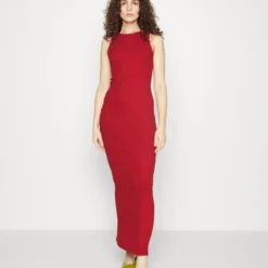 Robe Pull - Red 11 Robe Pull - Red -Even&Odd Soldes abd0d7b967294c97b551ad32052f4d3f scaled