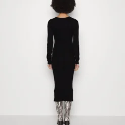 Even&Odd Robe Pull - Black -Even&Odd Soldes af30e9f5469f4ff09c83f75e7126695a scaled