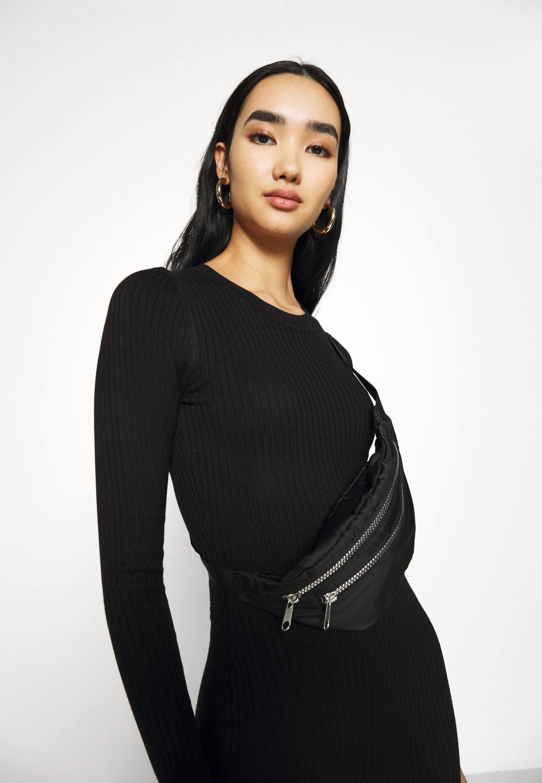 Even&Odd Crew Ausschnitt Ripp Basic Bodycon Mini Strickkleid - Robe Fourreau - Black 6 Even&Odd Crew Ausschnitt Ripp Basic Bodycon Mini Strickkleid - Robe Fourreau - Black – Image 4