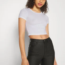 T-Shirt Basique - Black/White -Even&Odd Soldes b34c7bcd03f84bfda0d2e1337096e958 scaled