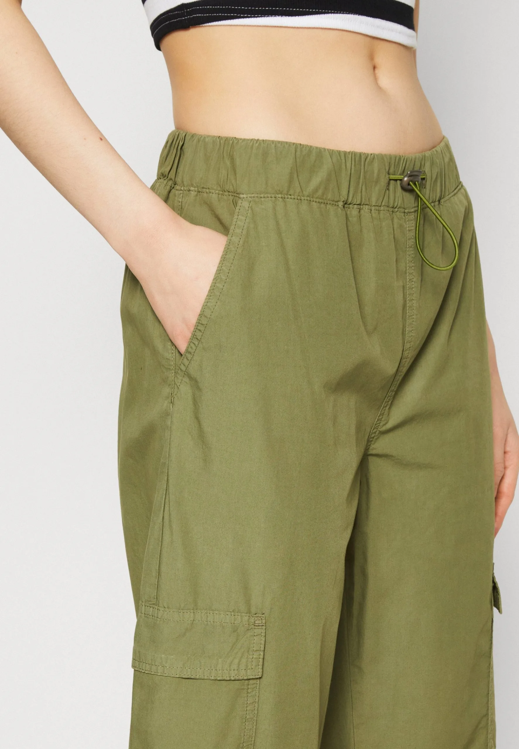 Even&Odd Pantalon Cargo - Khaki 6 Even&Odd Pantalon Cargo - Khaki – Image 4