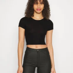 T-Shirt Basique - Black/White -Even&Odd Soldes b5db6f4841814c908c2e0c3085fbb387 scaled