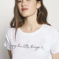 Even&Odd Mandala Enjoy The Little Things Tee - T-Shirt Imprimé - White -Even&Odd Soldes b79bfd8f100649eaa0366db7373f35b5 scaled