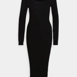 Even&Odd Robe Pull - Black -Even&Odd Soldes bb0feda1a8d24517be57cd3caa586b53 scaled