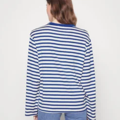Stripe Tee - T-Shirt À Manches Longues - Blue/Light Blue -Even&Odd Soldes bb99457ee77d4e5283e771b985fb3369 scaled
