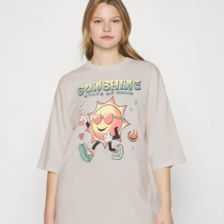 Even&Odd T-Shirt Imprimé - Beige 12 Even&Odd T-Shirt Imprimé - Beige -Even&Odd Soldes c9e2ece4e9d0403b92f542a3892a03f0 scaled